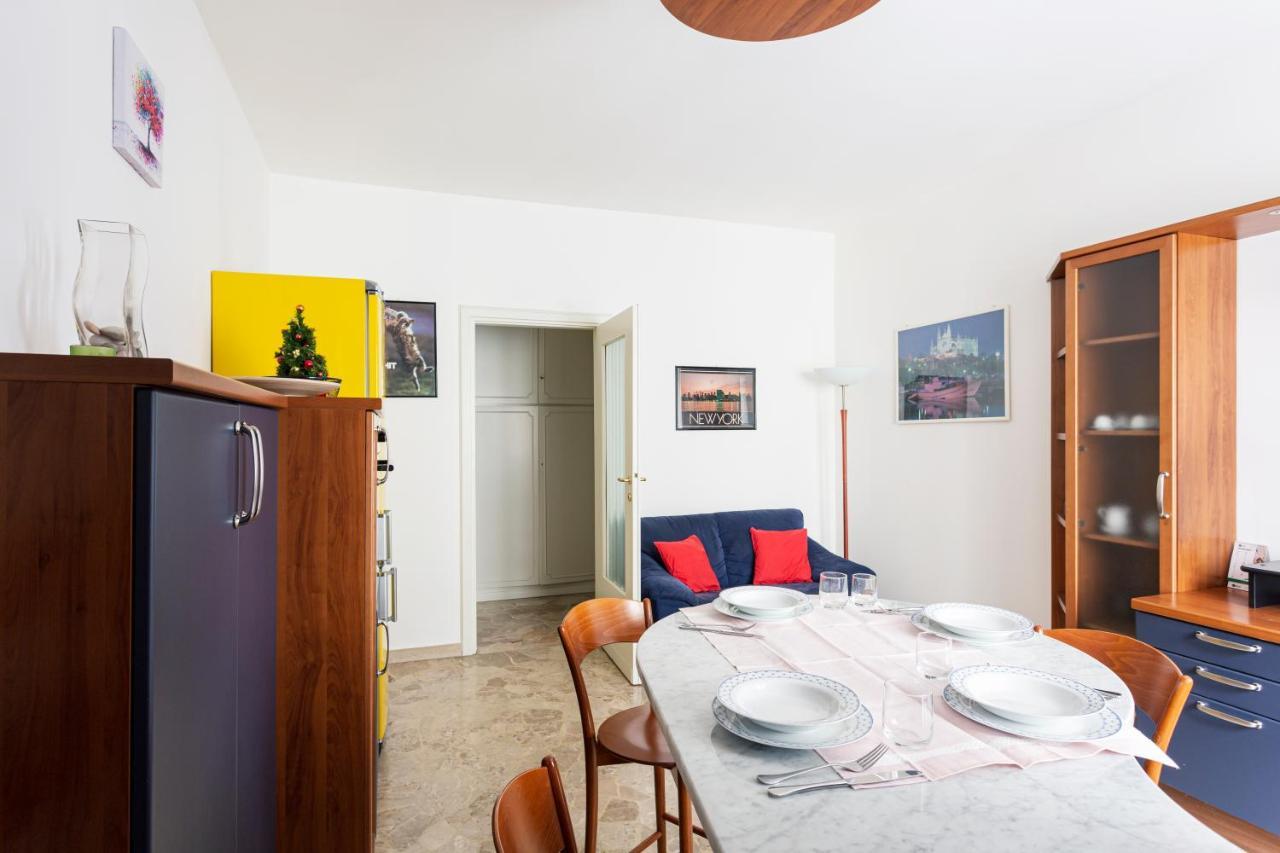 Futon In The House - Apartment *