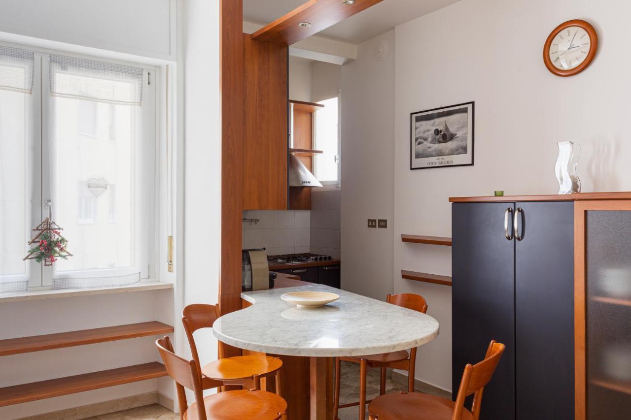 Apartment Futon In The House - Mailand